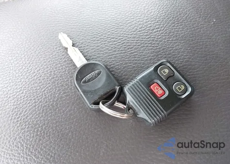 2009 Ford F-150 Lariat z USA, uszkodzony, nr VIN 1FTPW14V59FA75196